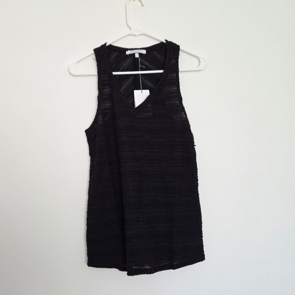 Bella Luxx Black Textured Sleeveless Top Size Small